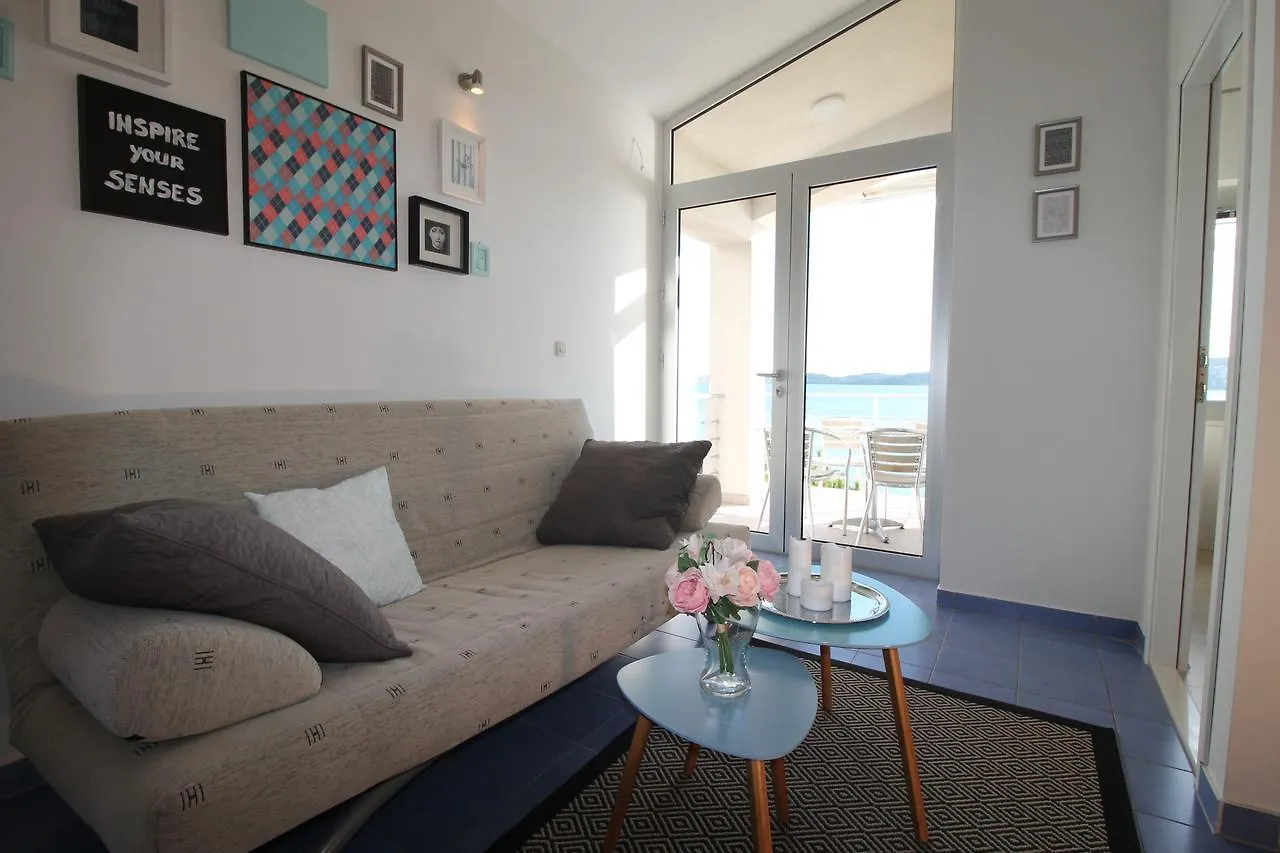 Apartments Marer Trogir 0*,  Croatie