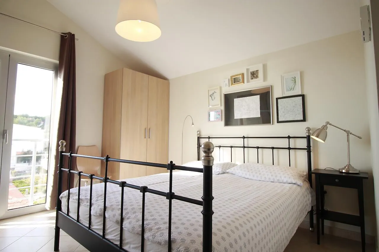 Apartments Marer Trogir Kroatien